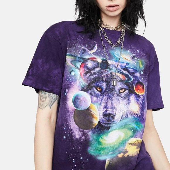 Wolf Of The Cosmos Space Galaxy Stars Moon Wolves Purple Mountain T-Shirt S-2X - Picture 2 of 5